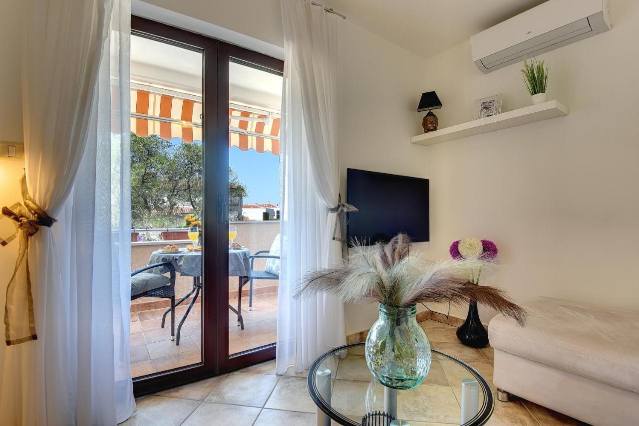 Apartments Vita Vinkuran Luaran gambar