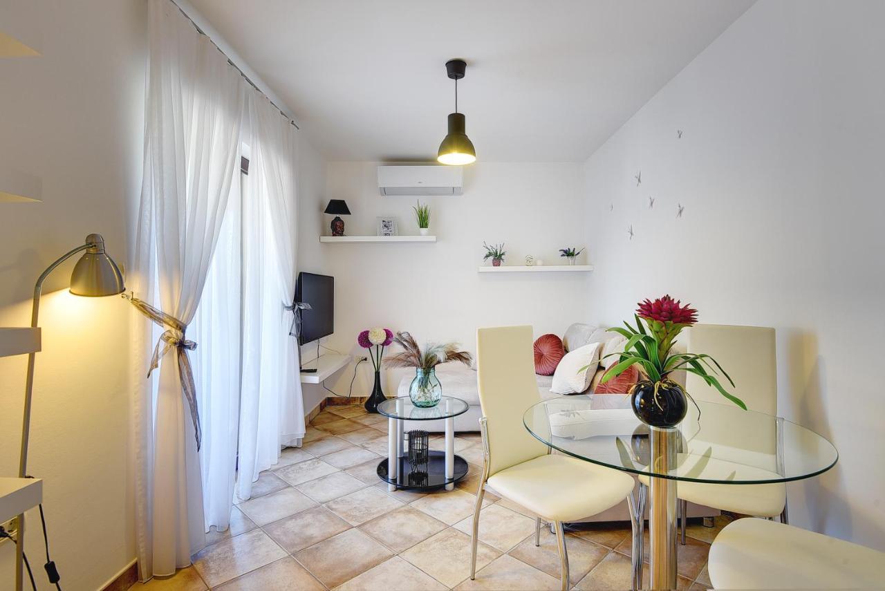 Apartments Vita Vinkuran Luaran gambar