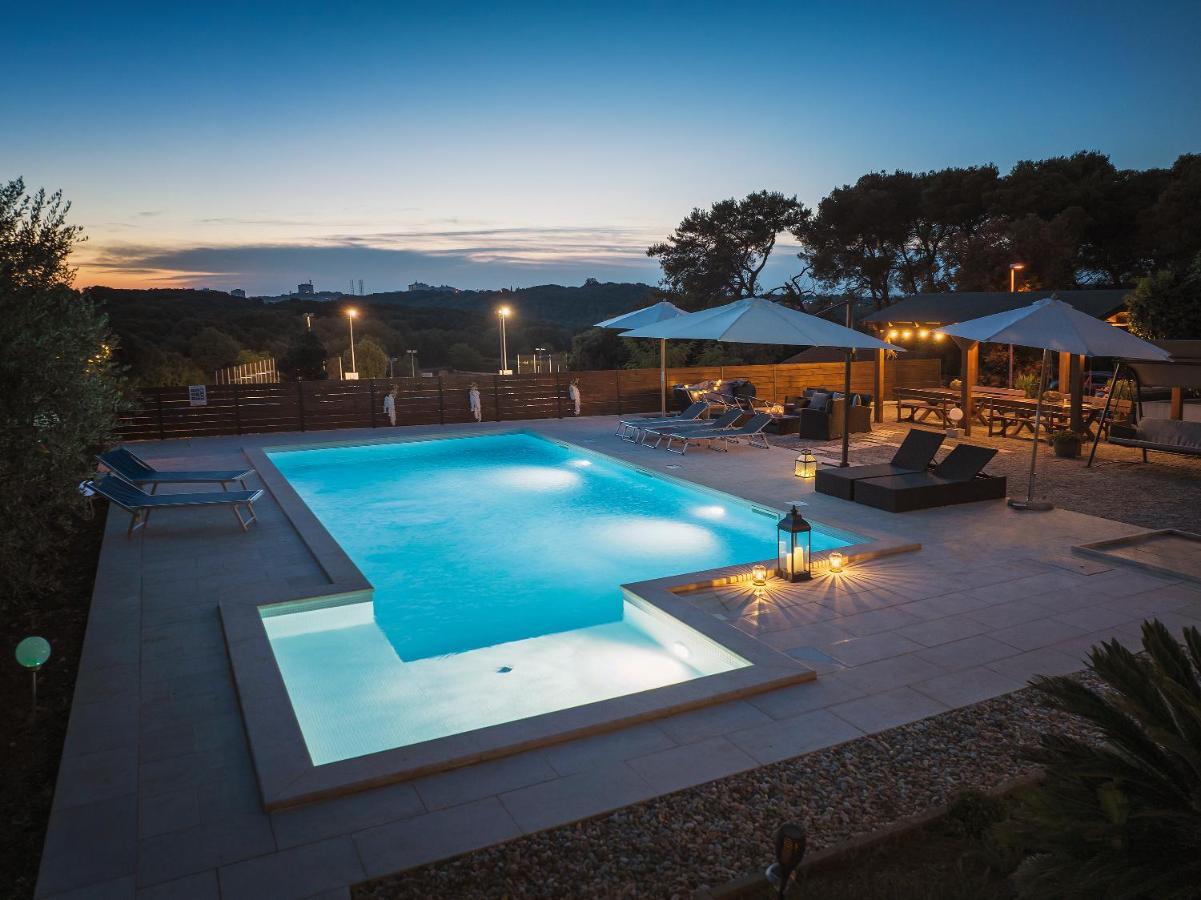 Apartments Vita Vinkuran Luaran gambar