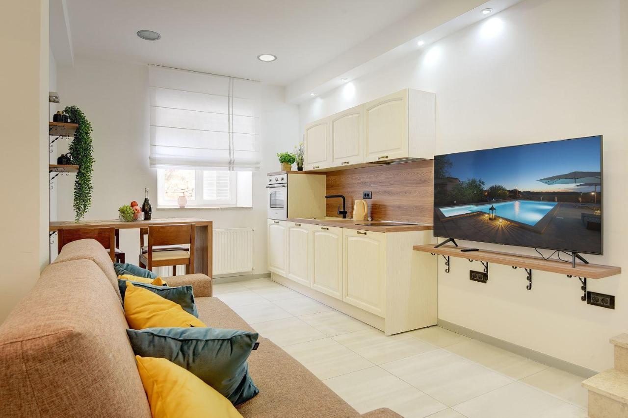 Apartments Vita Vinkuran Luaran gambar